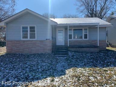 Main picture of 1422 W High St
