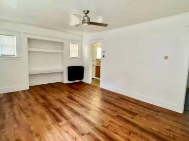 Main picture of 335 Orange Ave