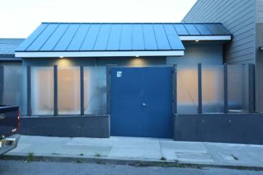 Main picture of 637 Peralta Ave