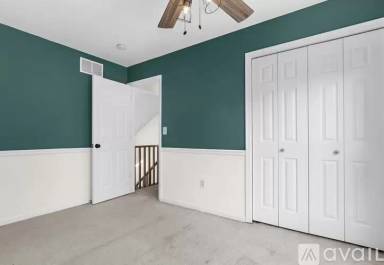 Main picture of 20 Windwhisper Ln