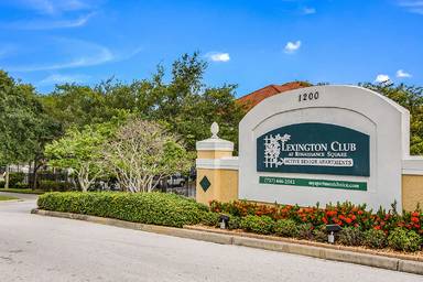Main picture of Lexington Club at Renaissance Square