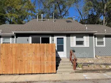Main picture of 807 Maple Ln