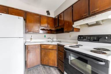 Main picture of 5907 W Morris St