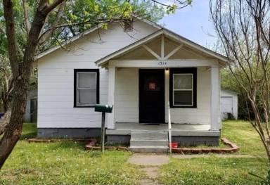 Main picture of 1314 Coolidge St