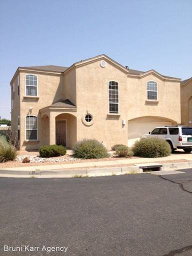 Main picture of 7019 Natalie Janae Ln NE