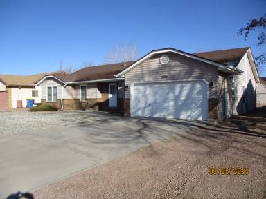 Main picture of 2855 Ute St