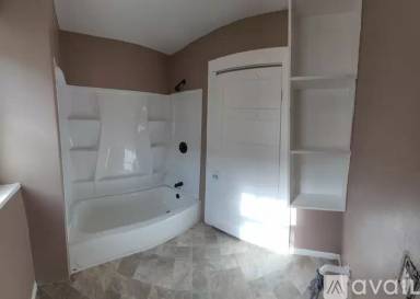 Main picture of 421 Pleasant Ave