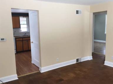 Main picture of 825 Willow Rd