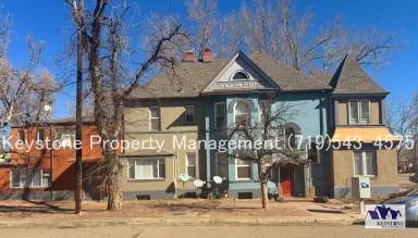 Main picture of 126 E Grant Ave