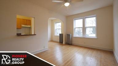 Main picture of 5017 N Wolcott Ave