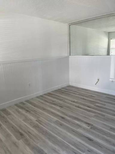 Main picture of 307 Adams Ave