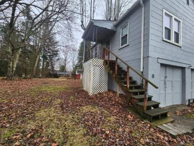 Main picture of 104 Bluff Rd