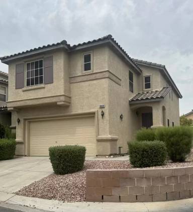 Main picture of 10630 Lunar Crest Ave
