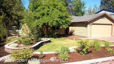 Main picture of 1145 SE Gatewood Pl
