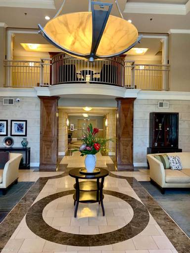 Main picture of Furnished Gateway Condo