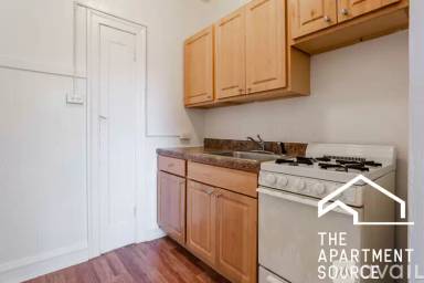Main picture of 2536 N Sawyer Ave Apartments