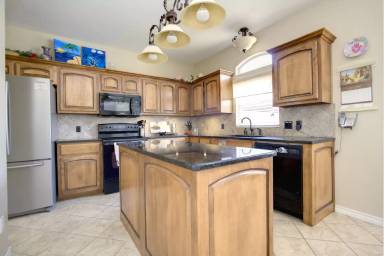 Main picture of 4406 Lake Superior Dr