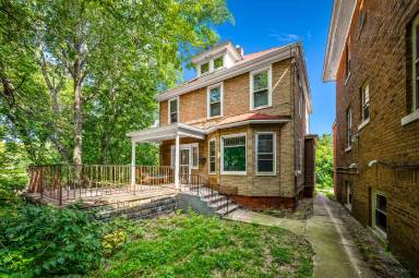 Main picture of 502 W High St