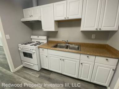Main picture of 102 Alturas Ave