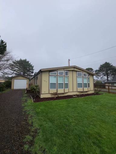 Main picture of 7020 Glen Ave