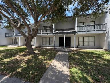 Main picture of 4226 Walnut Hills Dr