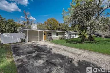 Main picture of 3433 Avenue W NW