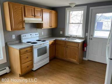 Main picture of 5 Spaulding St