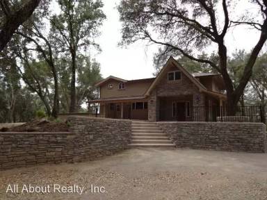 Main picture of 925 Mini Ranch Rd