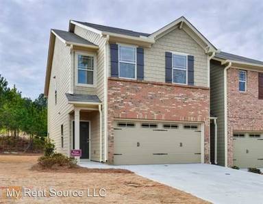 Main picture of 221 Bobbie Way