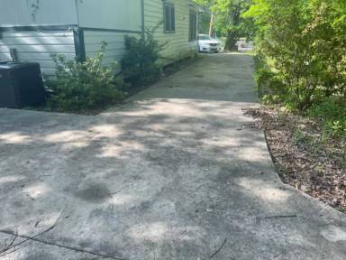 Main picture of 2804 Renwick St