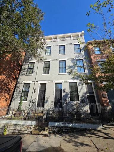 Main picture of 322 Mulberry St