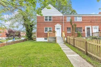 Main picture of 1100 Mount Holly St