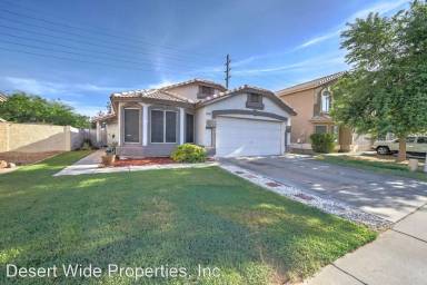 Main picture of 4545 E Princeton Ave