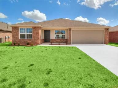 Main picture of 520 SE 5th Ter