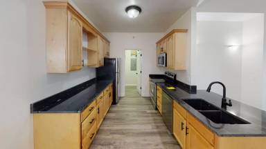 Main picture of 236 Adams Pointe Blvd