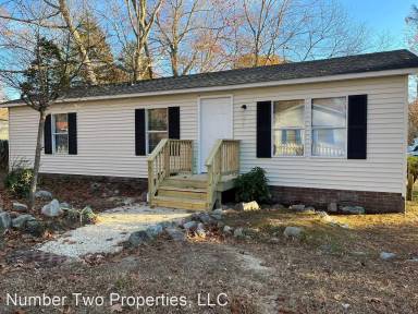 Main picture of 136 Briar Ln