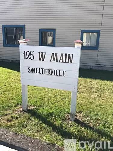 Main picture of 125 Main St
