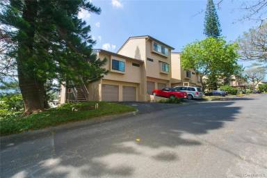 Main picture of 46-024 Puulena St