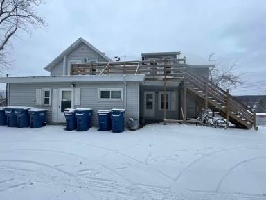 Main picture of 1305 Merrill Ave