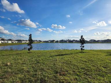 Main picture of 5330 Preserve Blvd