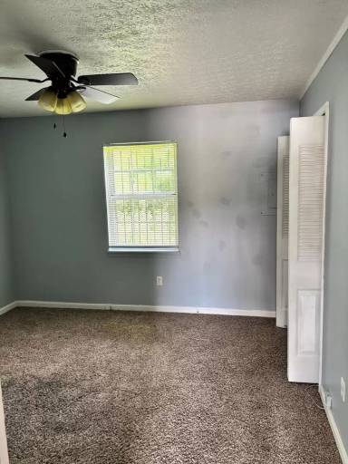 Main picture of 354 Shelby Ave