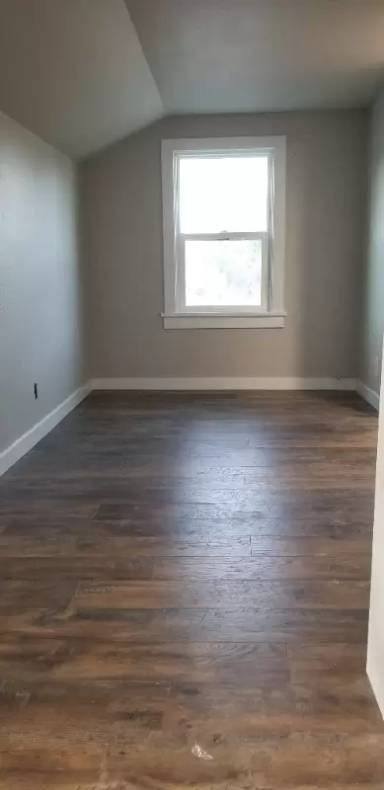 Main picture of 1813 Pleasant St