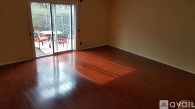 Main picture of 29 Knoll Ct