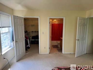 Main picture of 1138 Waterford Dr