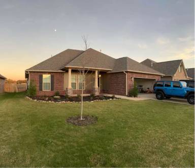 Main picture of 131 Amanda Deann Dr