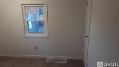 Main picture of 3144 Bradford Ave