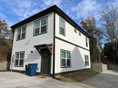 Main picture of 954 Dr Martin Luther King Pkwy