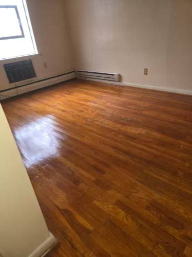 Main picture of 7734 Greenland Pl