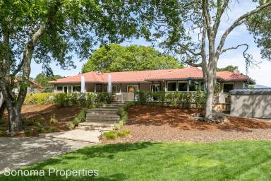 Main picture of 1440 Lawndale Rd