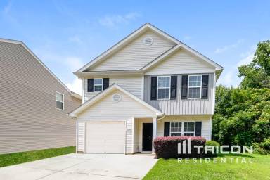 Main picture of 4904 Magnasco Ln